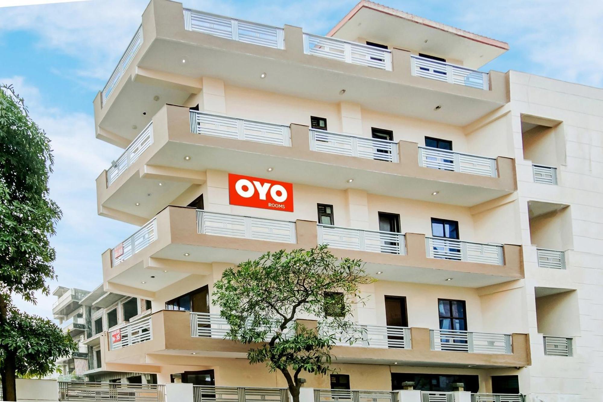 Hotel O Orlov Нойда Экстерьер фото